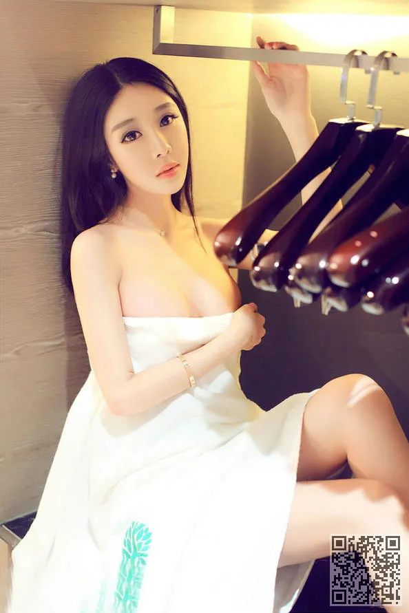 把女孩34期性感尤物杨毅模型、性感美女、推女郎、杨伊