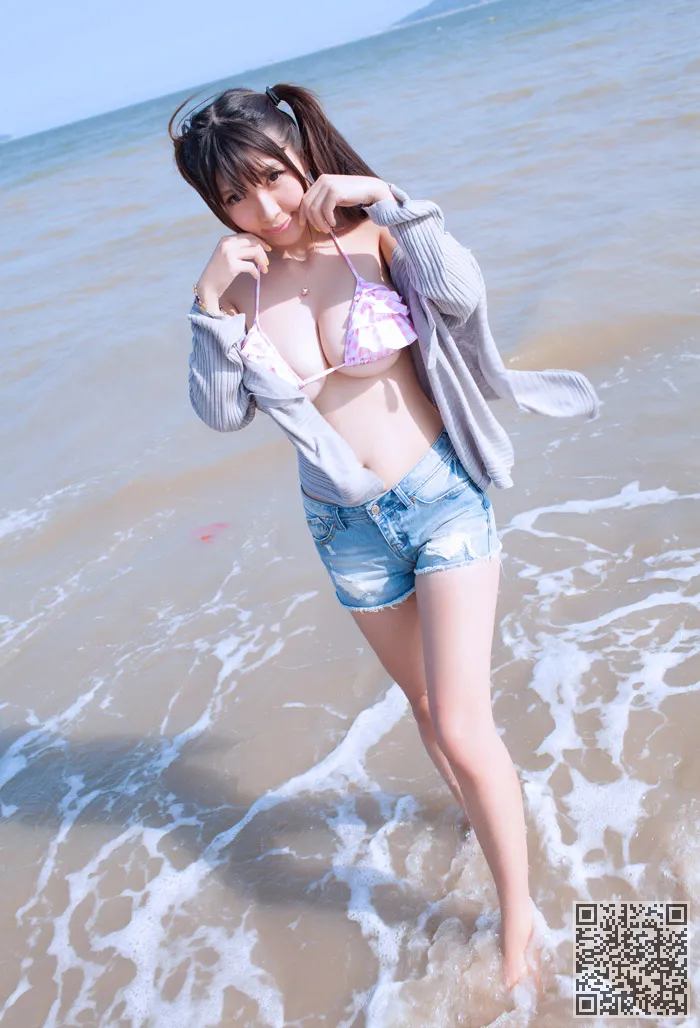 乳房成形术美丽MoXiaoQian海南度假、巨乳、美女、莫晓茜