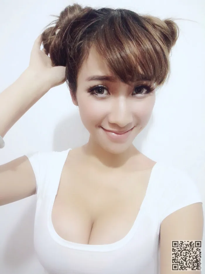 犬齿吴美紫嫣高清爆炸牛奶、美女、自拍