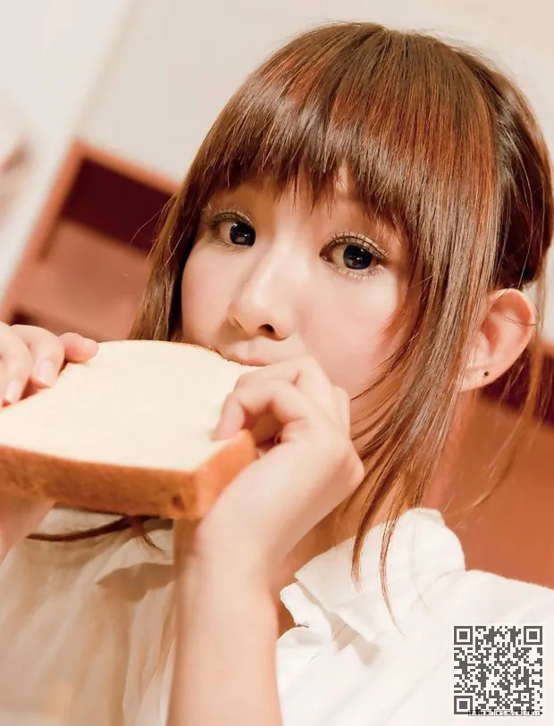 纯粹的气球液体大眼睛的女孩、大眼睛、水汪汪