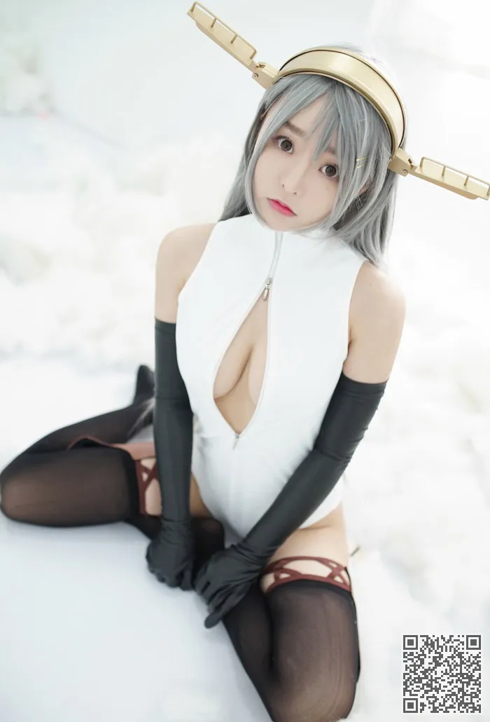 船娘cosplay刘和他的大胆的开胸泳装版、开胸、柳侑绮、泳衣