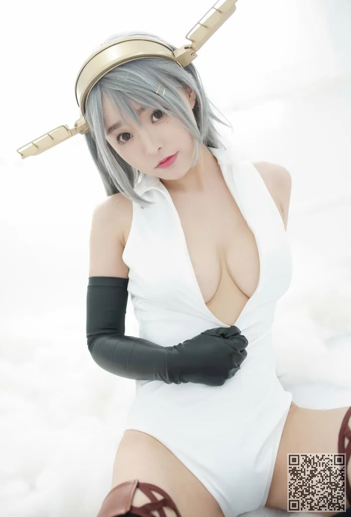 船娘cosplay刘和他的大胆的开胸泳装版、开胸、柳侑绮、泳衣