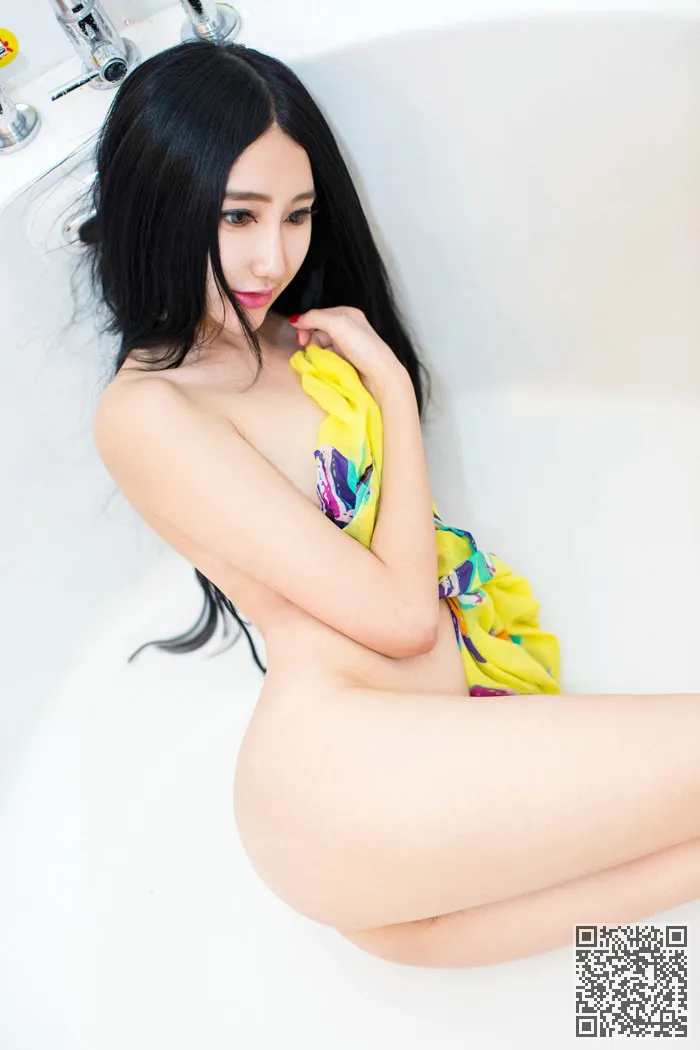 尤其是水果净妹妹Lv Ting yu性感制服美女、出浴、妹子、尤果网