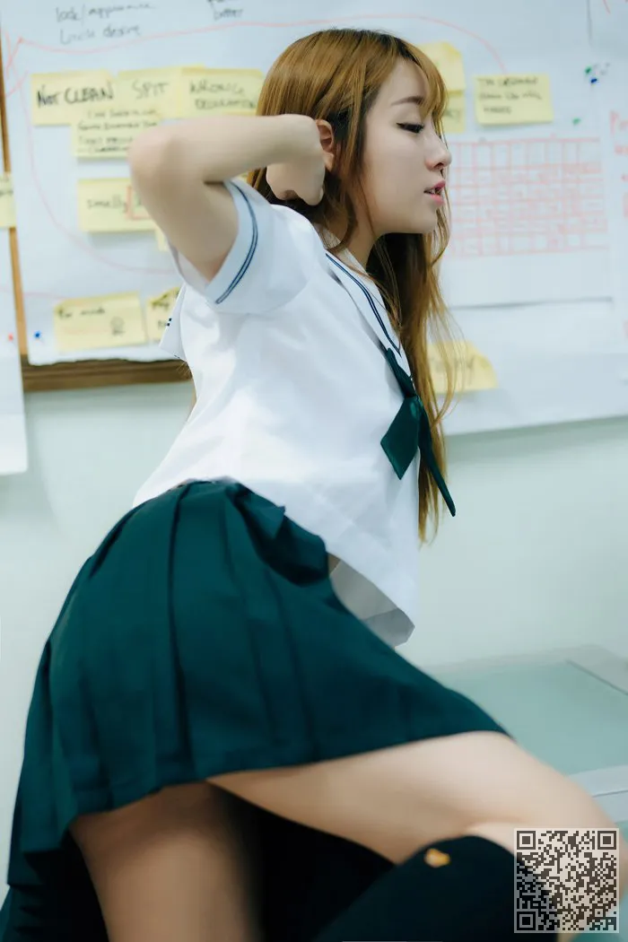 性感的姐姐王纯美臀邀请学生制服、学生制服、性感、美臀