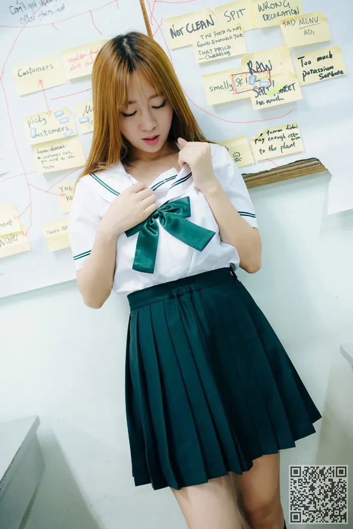性感的姐姐王纯美臀邀请学生制服、学生制服、性感、美臀