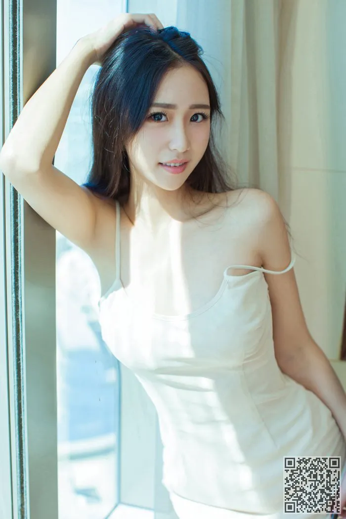 宅神与女神张欣纤细的美姿热照片、子祺、宅男女神、张辛苑、惹火写真、魅女郎