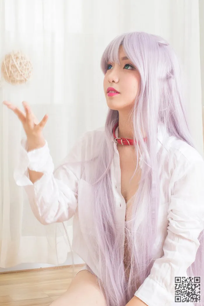 白发魔女禅机mm小身材大凶器诱惑有加