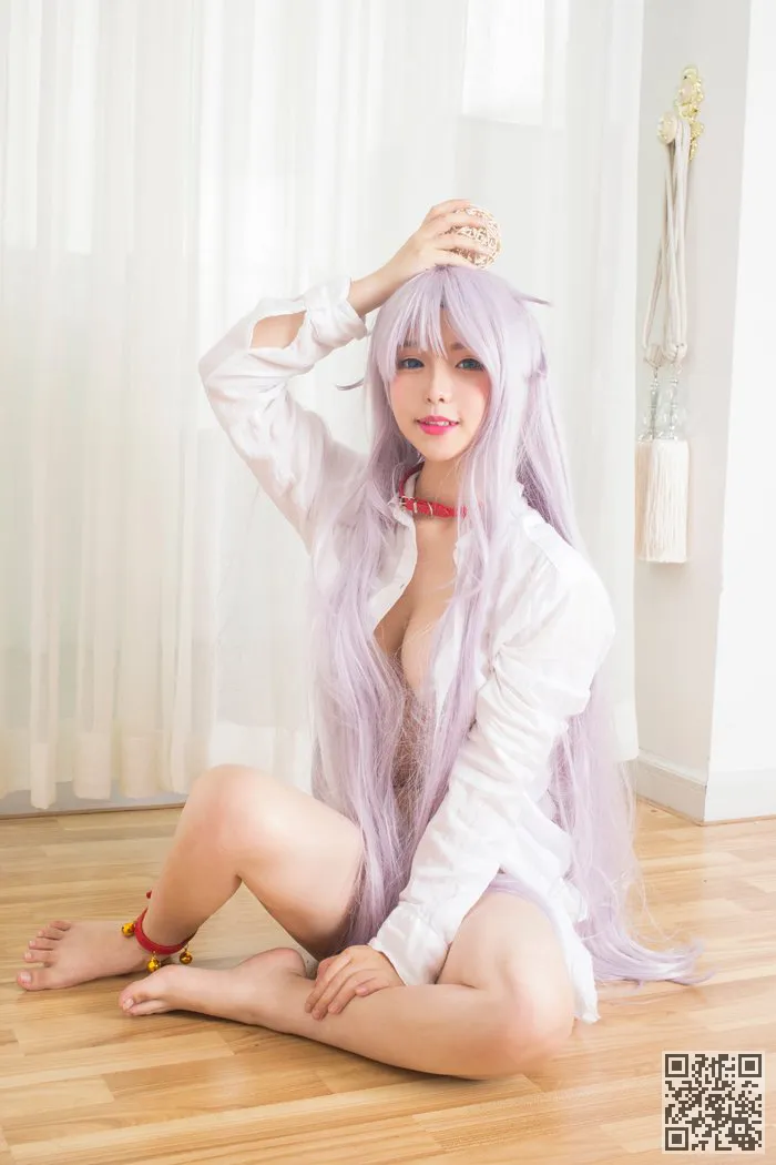 白发魔女禅机mm小身材大凶器诱惑有加