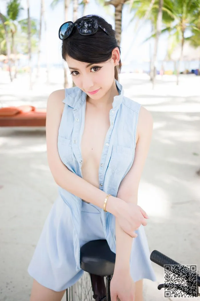 一代网络名人马拉酱制服诱惑满足你的幻想、MARA酱、制服诱惑、网红