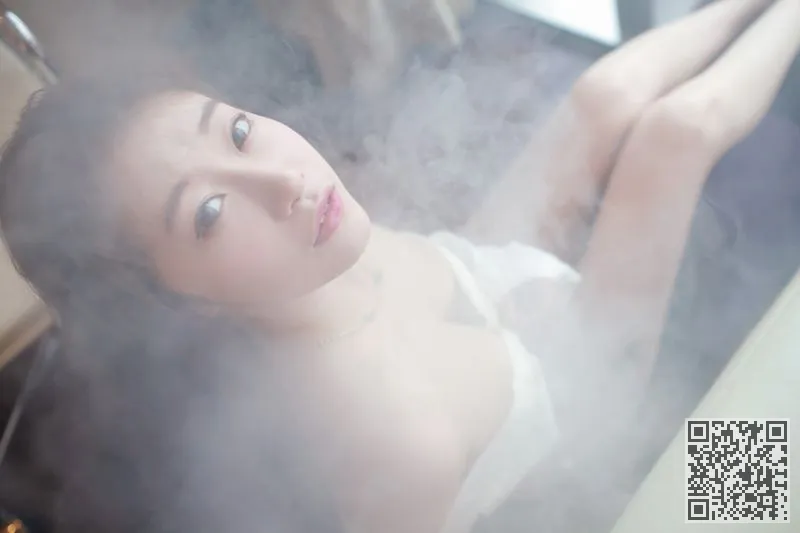 嘘张美陈雨刮外形可爱的腿、搔姿、翘臀美女、销魂、陈思雨
