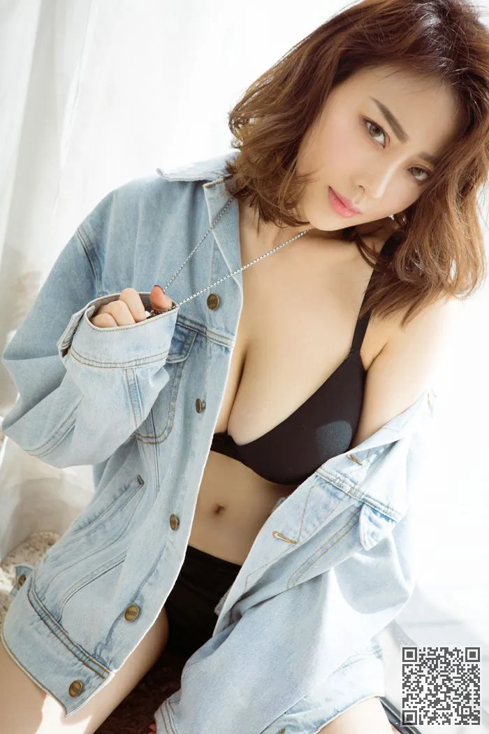 乳房,不羁的女人埃菲私人壮观的人们的愿望、少妇、巨乳、爱菲