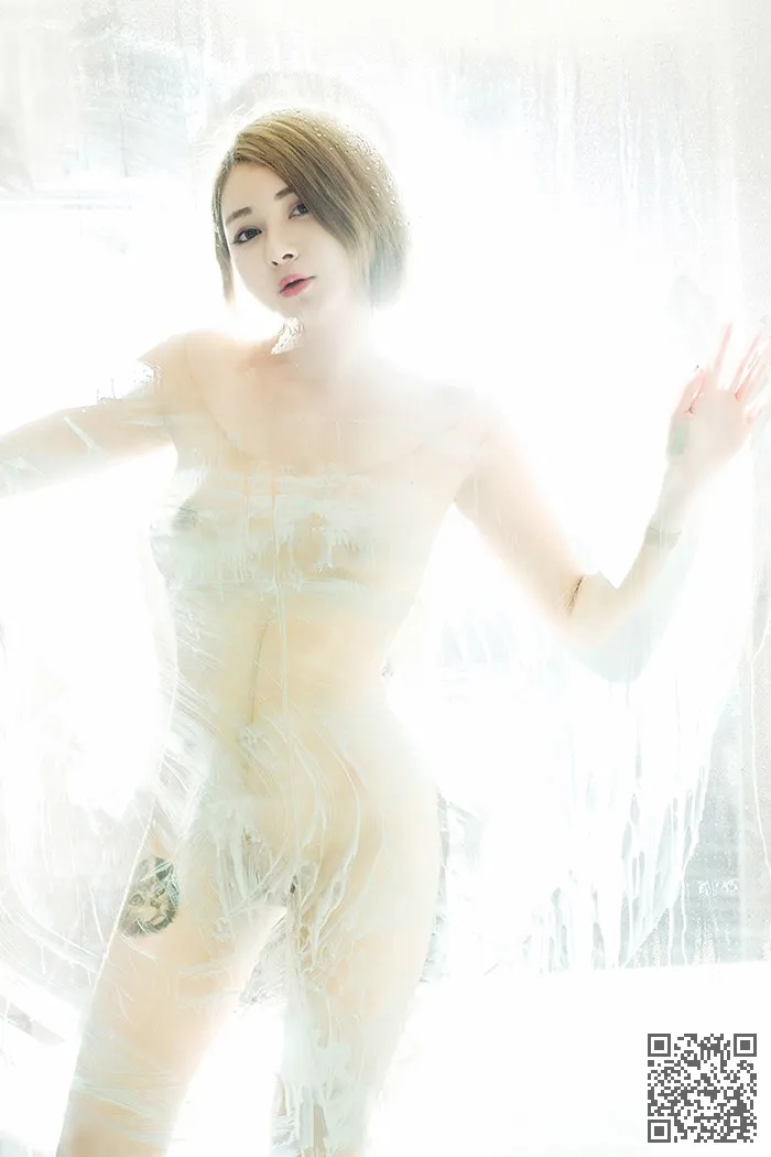 浴室女KaiZhu激情县横陈韵味、凯竹、欲女、玉体