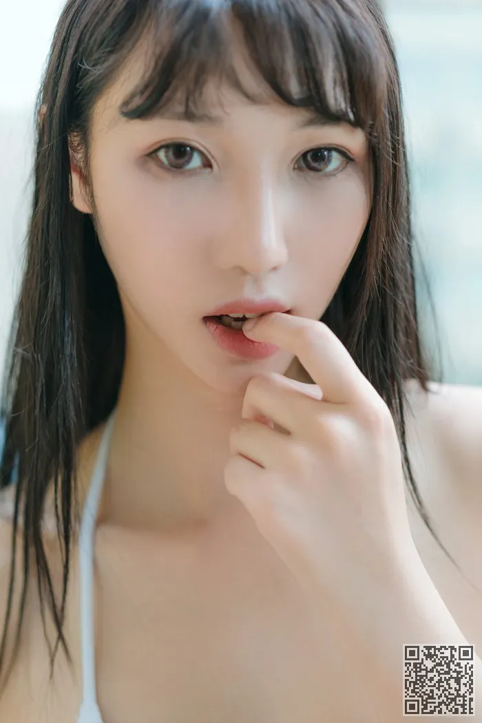 气质自己Mi兔兔性感比基尼制服诱惑、制服诱惑、比基尼、玉女