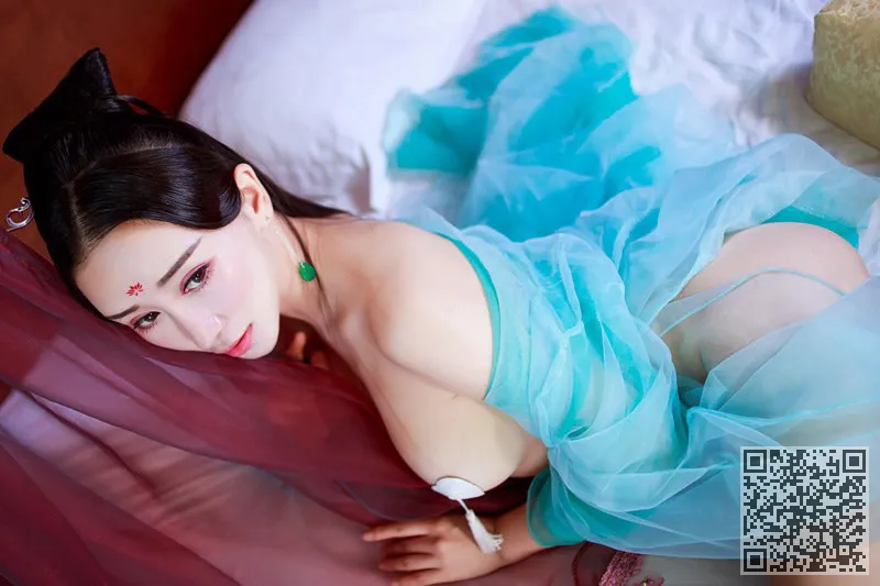 古代皇后邹晶晶真空上阵乳房这是移动、女王、真空、邹晶晶