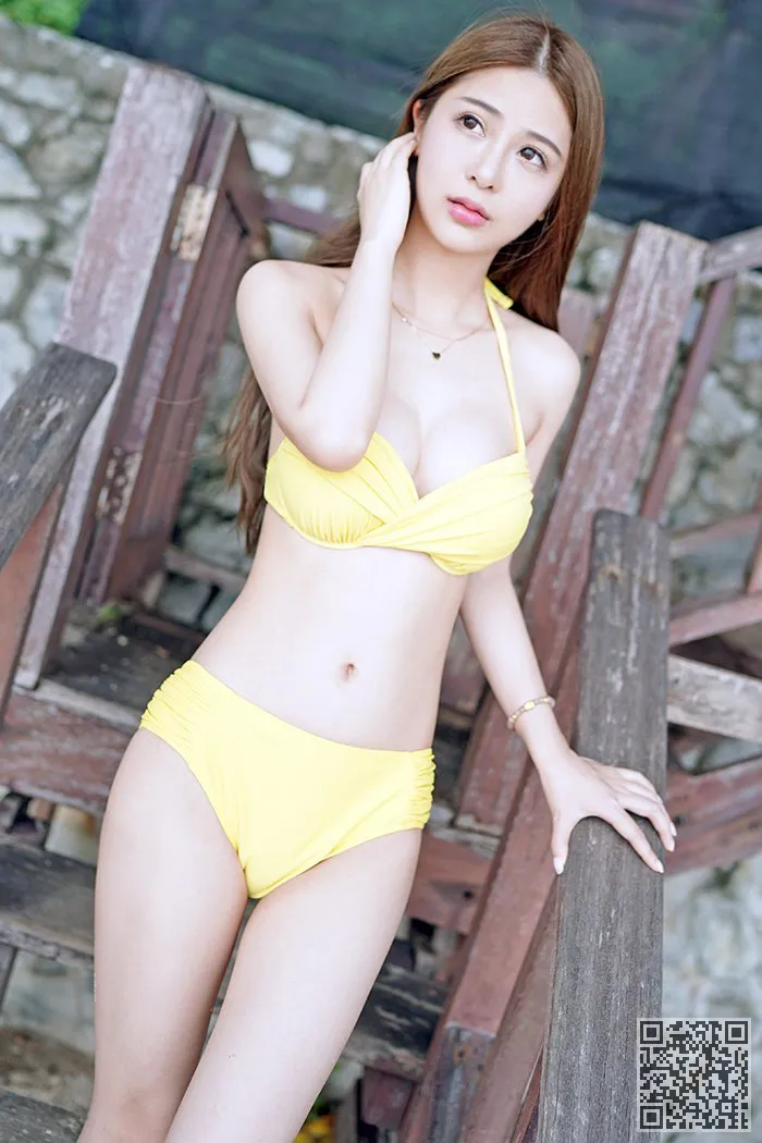 邻家女孩张个浴室湿春光乍泄、张静燕、湿身、邻家女孩