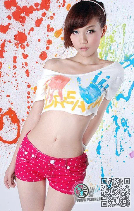 美丽性感的画家美、美女