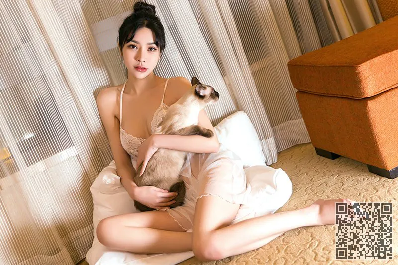 甜美女孩占领牛奶婴儿肚兜性感诱惑、性感、爆乳、诱惑、销魂