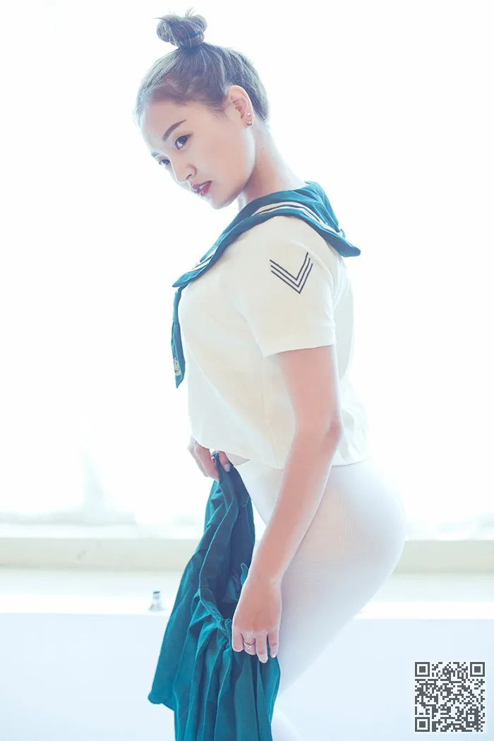 丰满的美女护士可可乳房性感的屁股、丰满、性感、护士、翘臀、酥胸