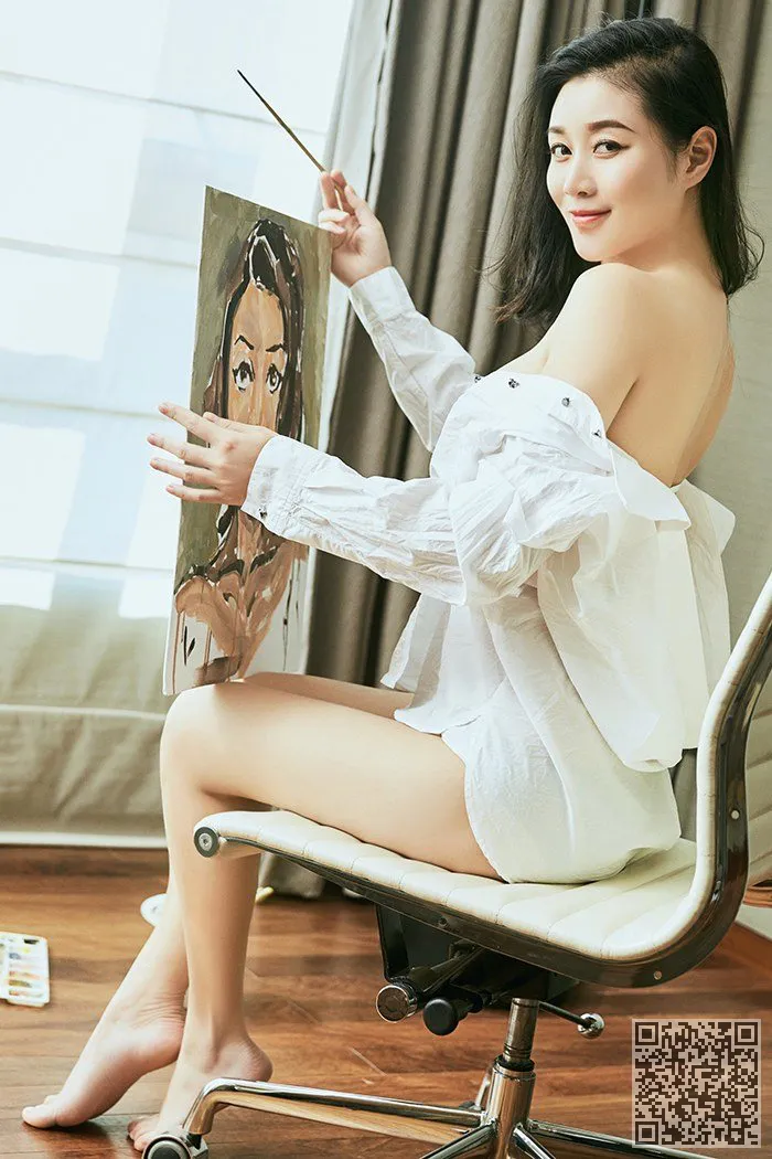 妖艳的性欲旺盛的人张Ziran图热风情无限、张梓然、惹火、欲女、风情