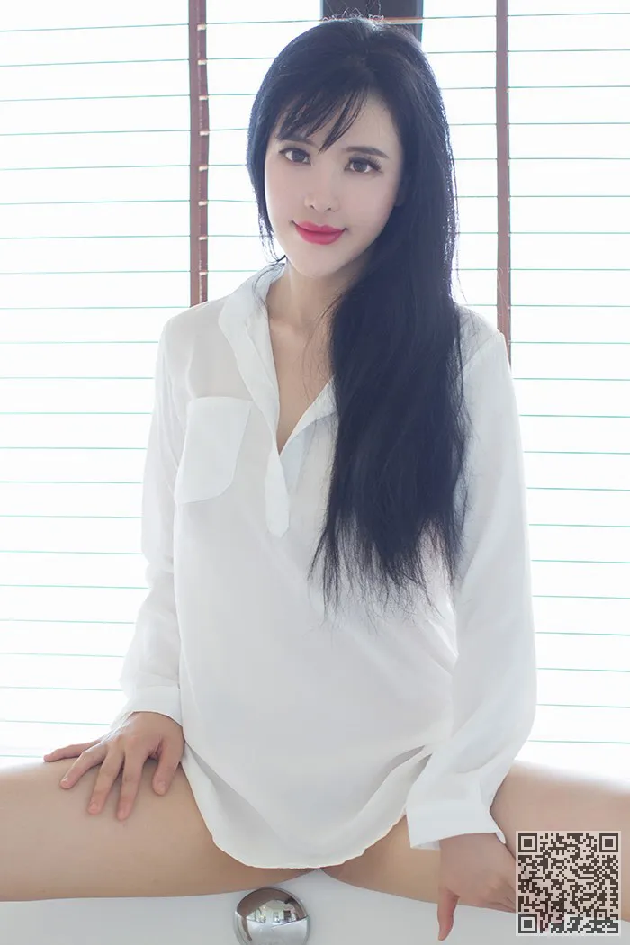 性感女王刘曰白爆破牛奶小悦悦的欲望、刘钰儿、性感、爆乳