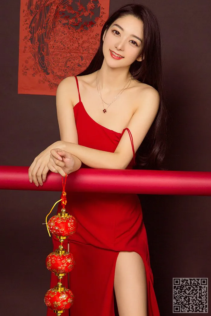 光皇家姐姐曲线完全成熟丰满的春天、丰乳肥臀、御姐