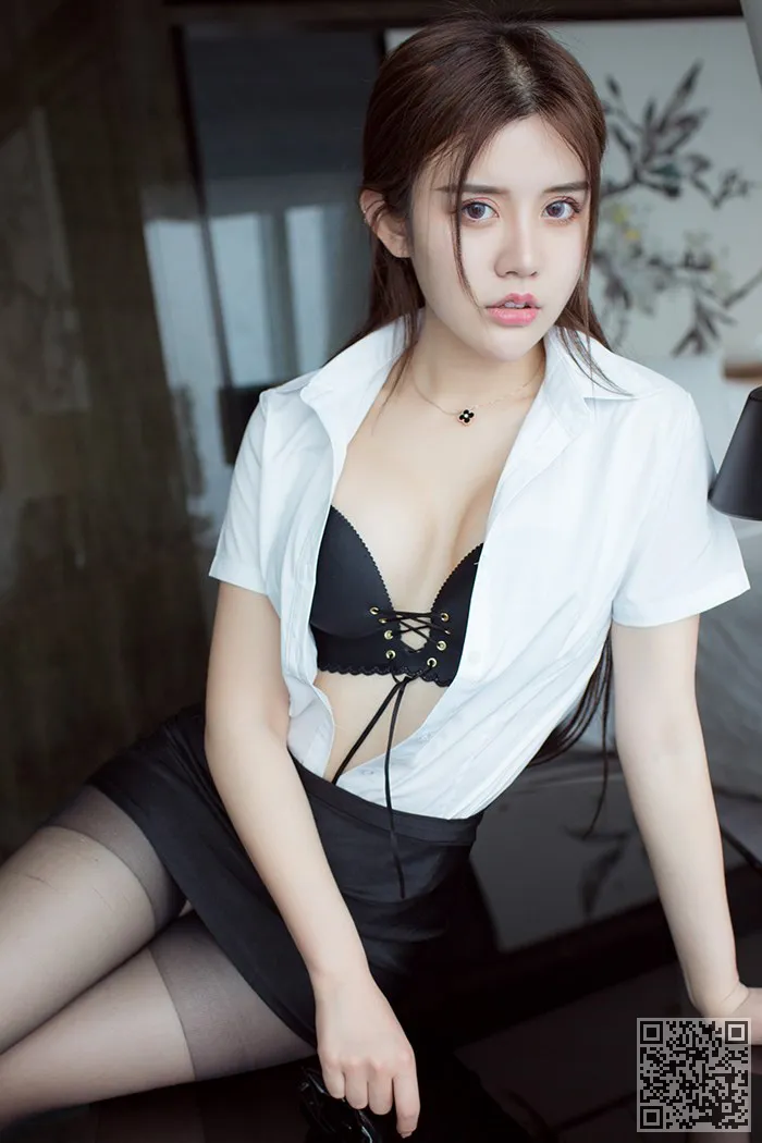 性感女秘书兔子统一的黑丝一道菜、制服、性感、黑丝