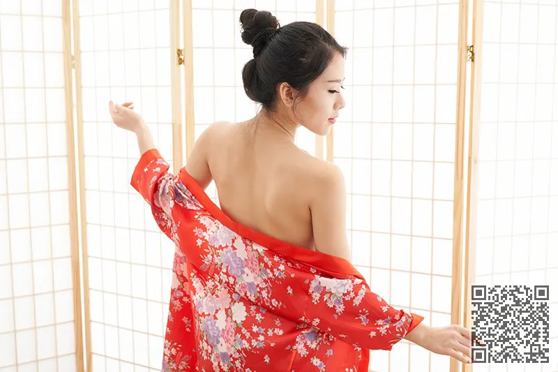 千叶和服乳房美容展示迷人的吸引力,一个美丽的年轻女子、千叶、和服、少妇、美乳