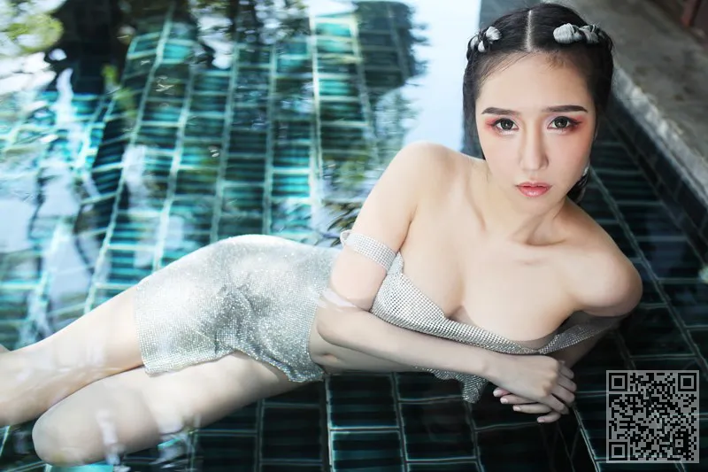 神与女神家大小姐的屁股比迷人、于大小姐、宅男女神、翘臀、酥胸