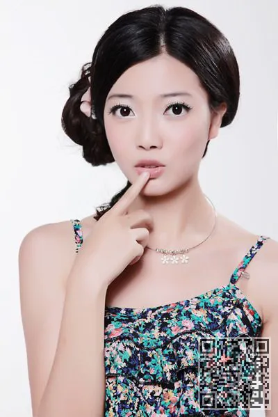 10月《U尚》封面美女 黄晓月