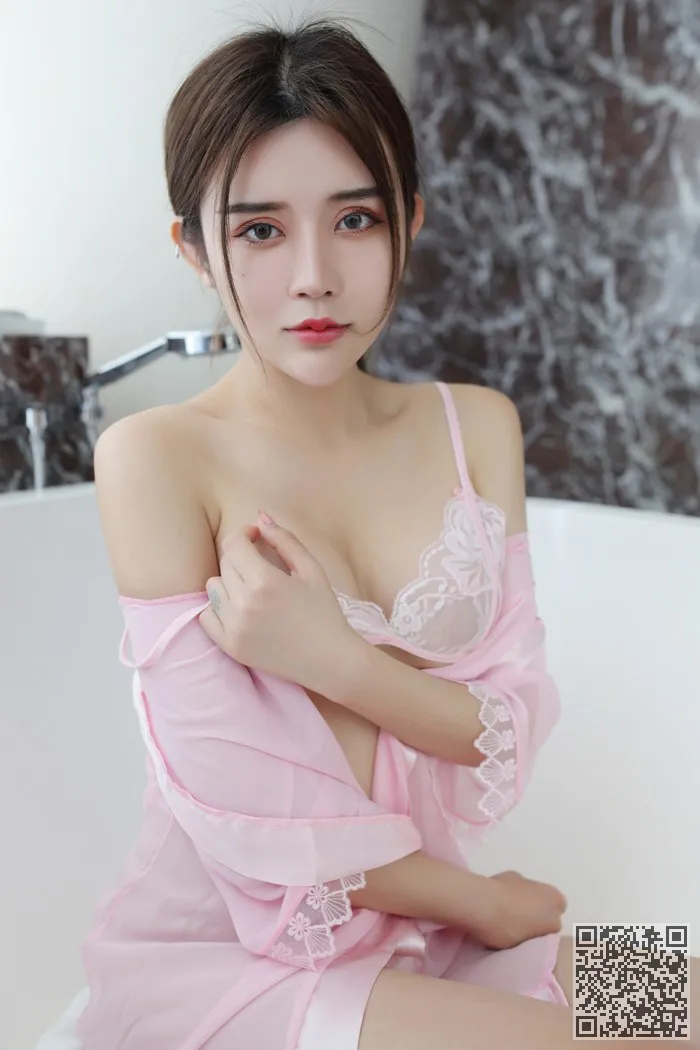 红粉佳人ZhuoYaQi艺术乳房美的诱惑、佳人、卓娅祺、美乳、诱惑
