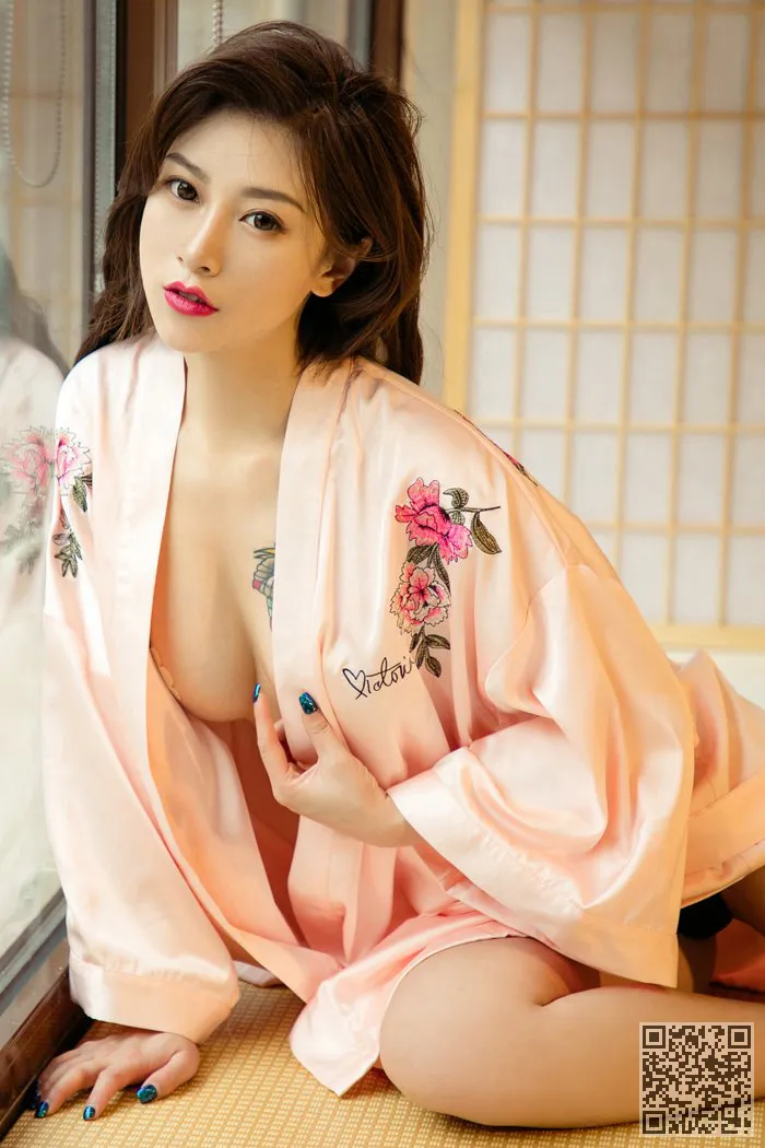 气质女孩Du花花图热魔鬼的眼睛、吸睛、女郎、惹火、杜花花