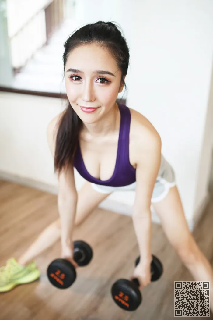 运动美的女神热形状很难抵制诱惑、美喻、诱惑、运动女神