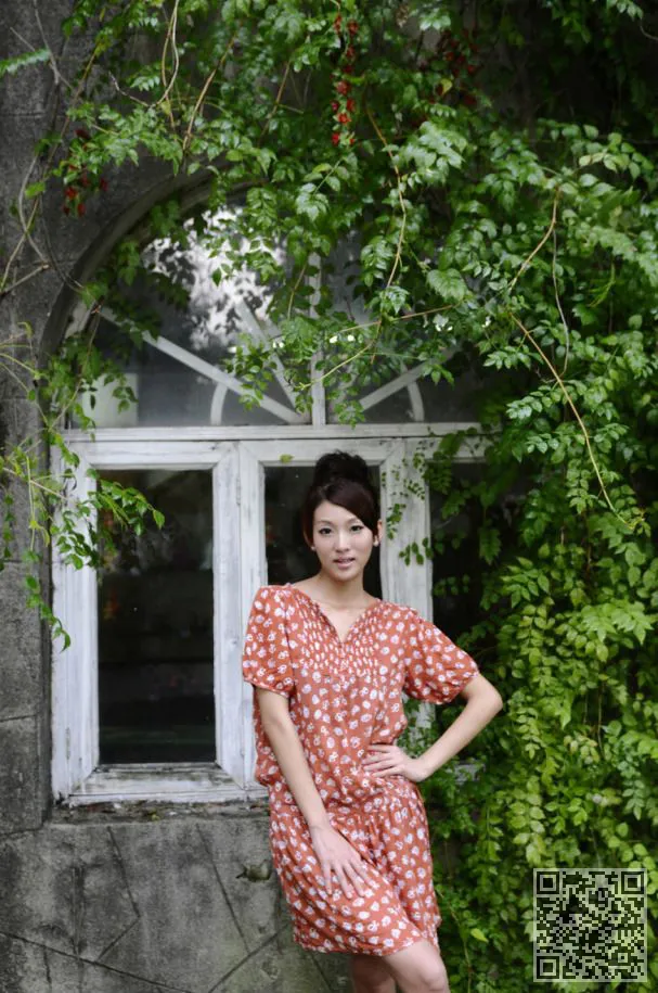 一群非常纯美的封面照片、美女写真