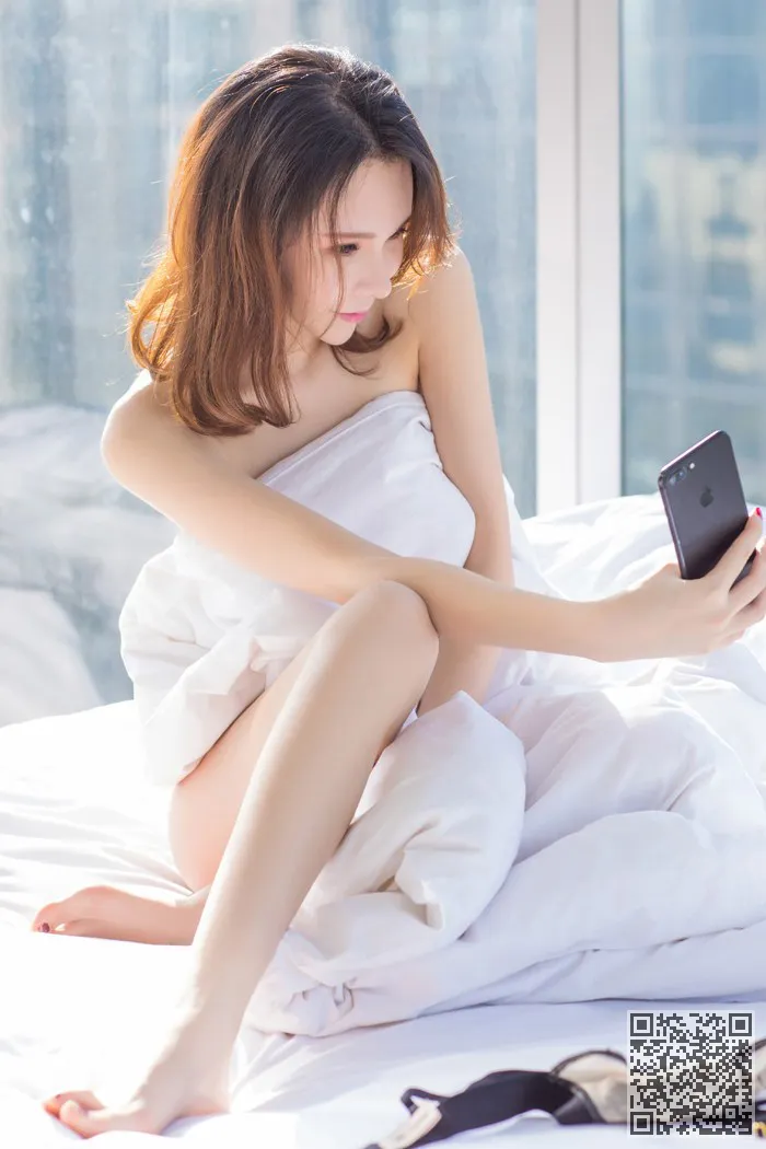 美食kiki如凝脂的美丽聪明的微笑微笑、美人、萌琪琪