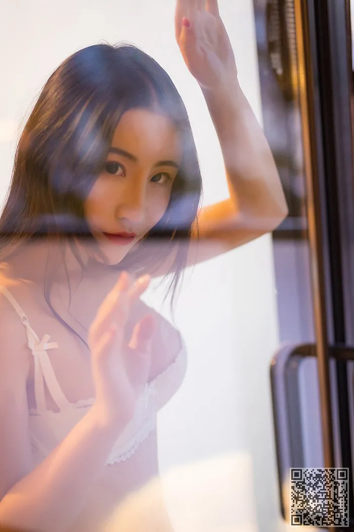 樱花前凸御宅族尤物范月翘美味、前凸后翘、尤物、绯月樱