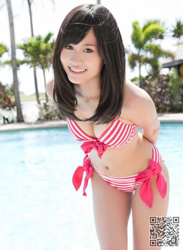 清凉泳衣玩姐妹花水池、姐妹花
