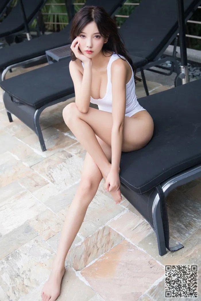 女神杨陈忱骄傲的姿态看的人眼睛睁开、女神、杨晨晨