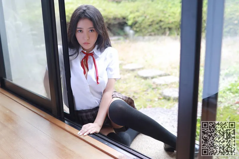 乳房成形术为高级月球纯学生尤其突出、学姐、巨乳、玛鲁娜