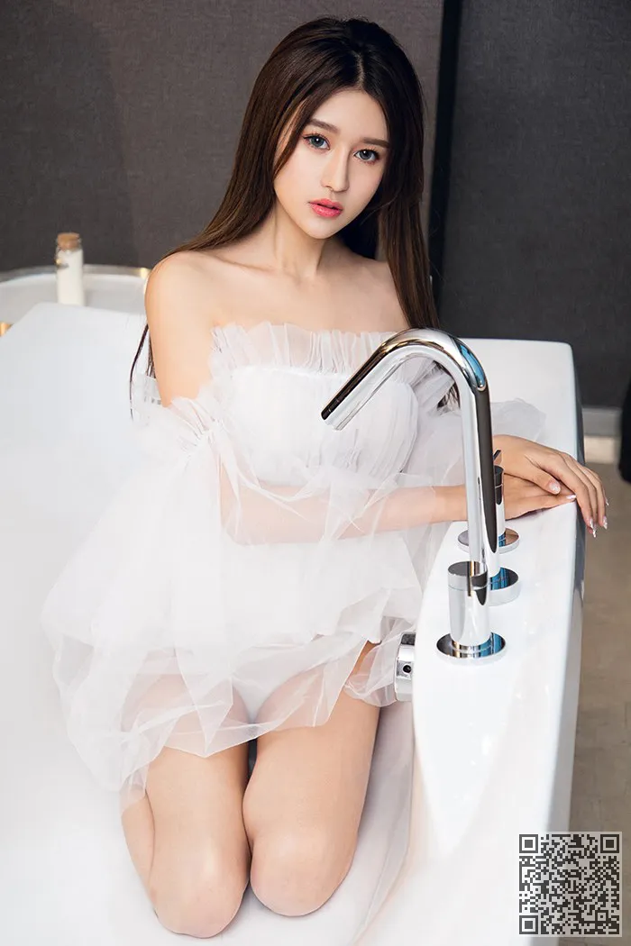 可爱的小欣的学生圆的乳房美真的想联系、凯竹、学妹、学生装、欣怡、玉体