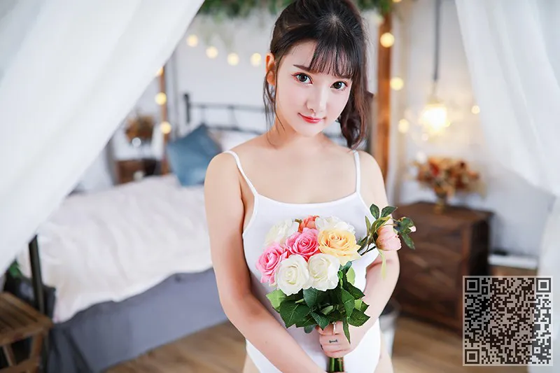 大眼睛的妹妹小奈先生跳舞孔雀乳房成形术是有启发性的、小尤奈、童颜巨乳、萌妹