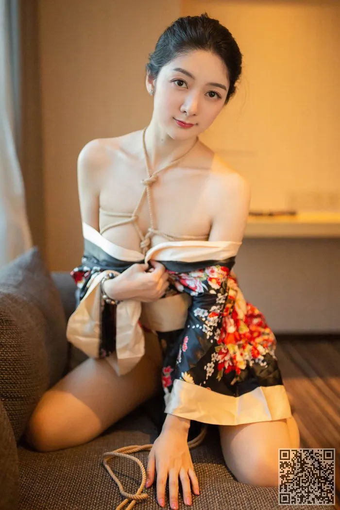 和偿还他的炎热和性感的绑定到疯狂、人妻、小热巴、捆绑