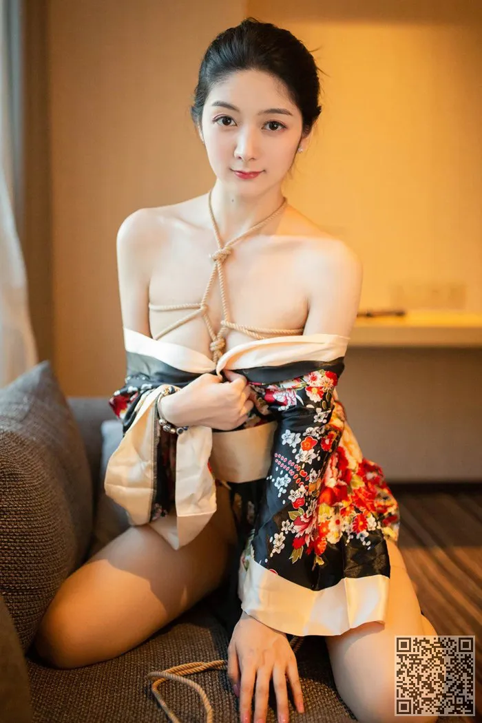 和偿还他的炎热和性感的绑定到疯狂、人妻、小热巴、捆绑