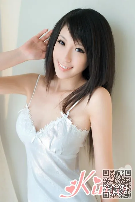 超级可爱的纯美,省钱、清纯美女