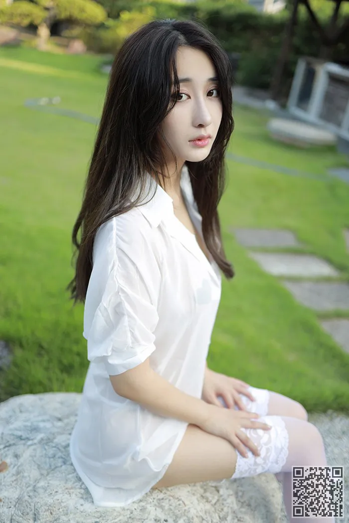 邻家小妹林子欣寂寞难耐羞涩露出
