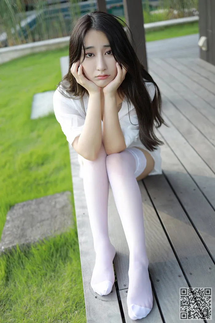邻家小妹林子欣寂寞难耐羞涩露出
