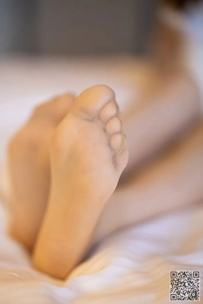 活泼的女孩允许高猪肉可爱和性感、允儿、性感、肉丝、高跟