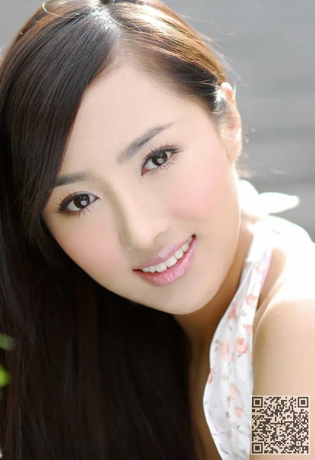 惊人的完美气质美丽的笑容真的很迷人、气质美女