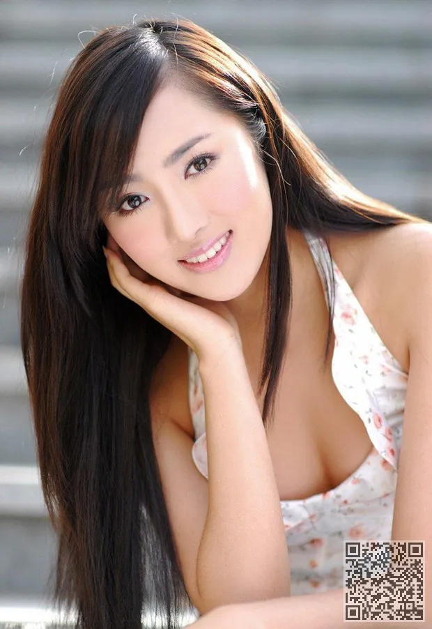 惊人的完美气质美丽的笑容真的很迷人、气质美女