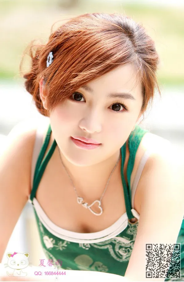 是否冯二奶therese shaheen雨高清照片、夏馨雨写真