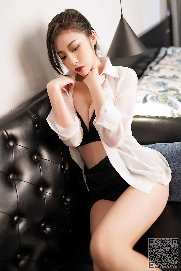 睡觉晚发情顾世韩黑丝尾设置的吸引力、发情、情趣、贾诗晗、黑丝